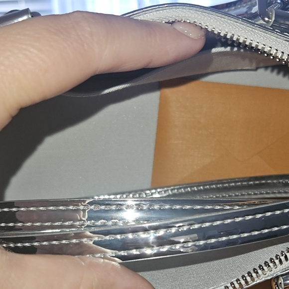 Louis Vuitton ALMA BB Silver Miroir New & Rare - Picture 13 of 16